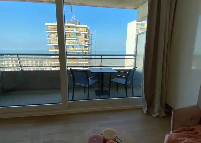 Sky Sea View 아파트